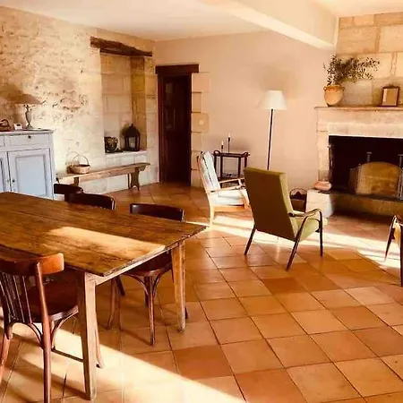 Domaine Sur Les Coteaux De Loupiac Holiday home