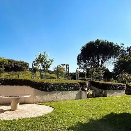 Domaine Sur Les Coteaux De Loupiac Loupiac (Gironde)